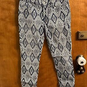 7 for All Mankind Skinny Crop Diamond Jean Size 27